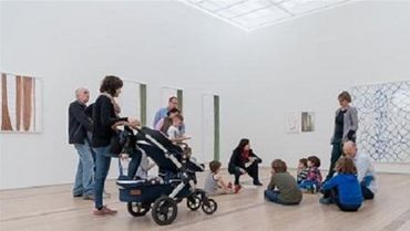 Familienrundgang «Yayoi Kusama»