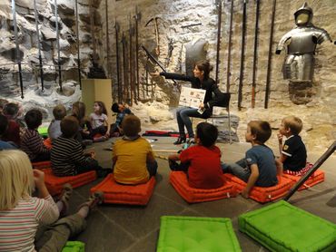 Schlossgeschichtenschatulle - Geschichtennachmittag auf Schloss Frauenfeld Schlossgeschichtenschatulle - Geschichtennachmittag auf Schloss Frauenfeld