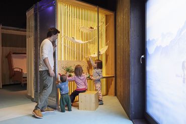 Hauptsache gesund. Eine Ausstellung mit Nebenwirkungen Hauptsache gesund. Eine Ausstellung mit Nebenwirkungen