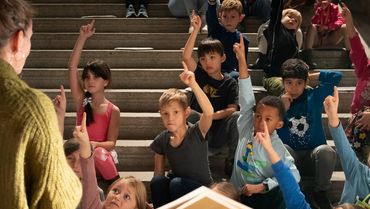 Story window – listen and discover